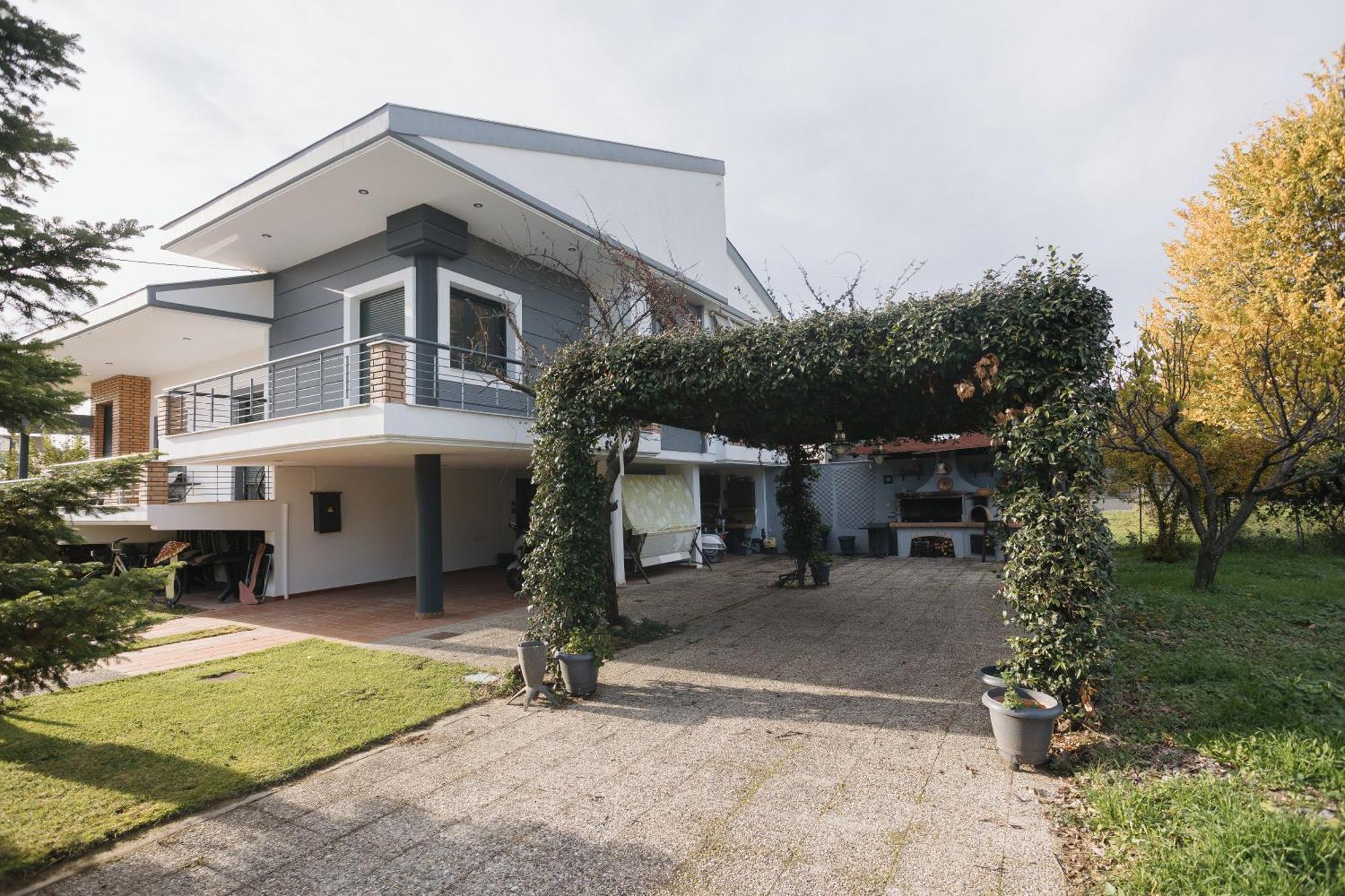 Billiard Home In Trikala Exterior foto